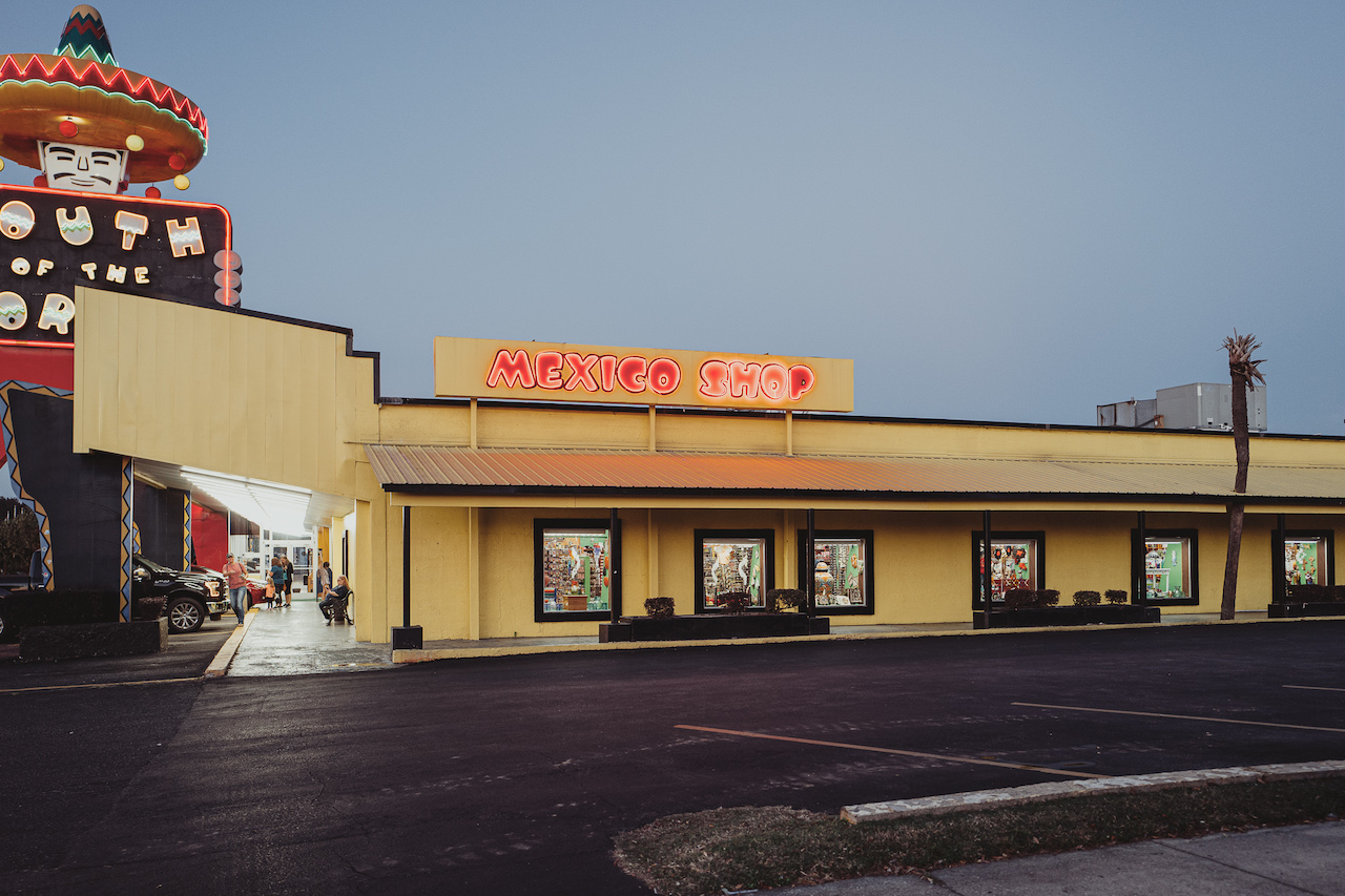 img2 img2